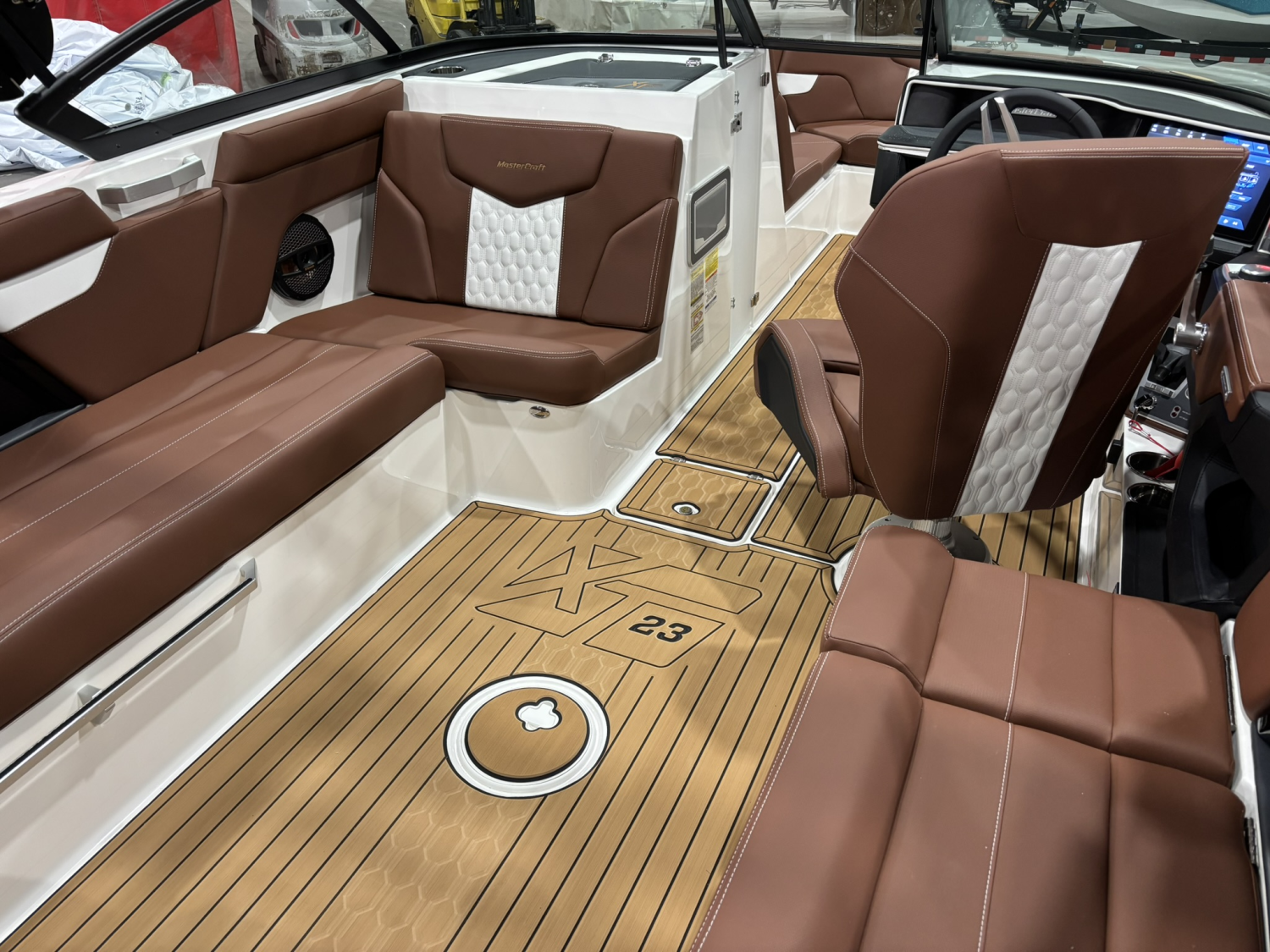 2025 MASTERCRAFT XT23