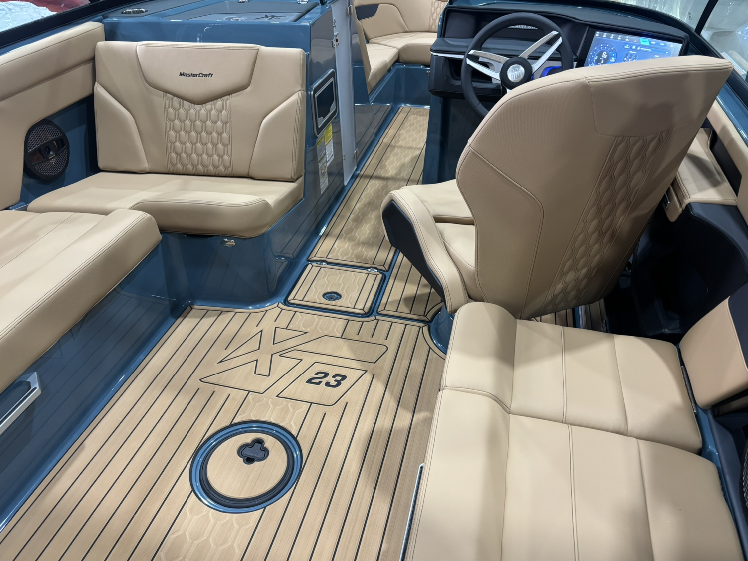 2025 MASTERCRAFT XT23
