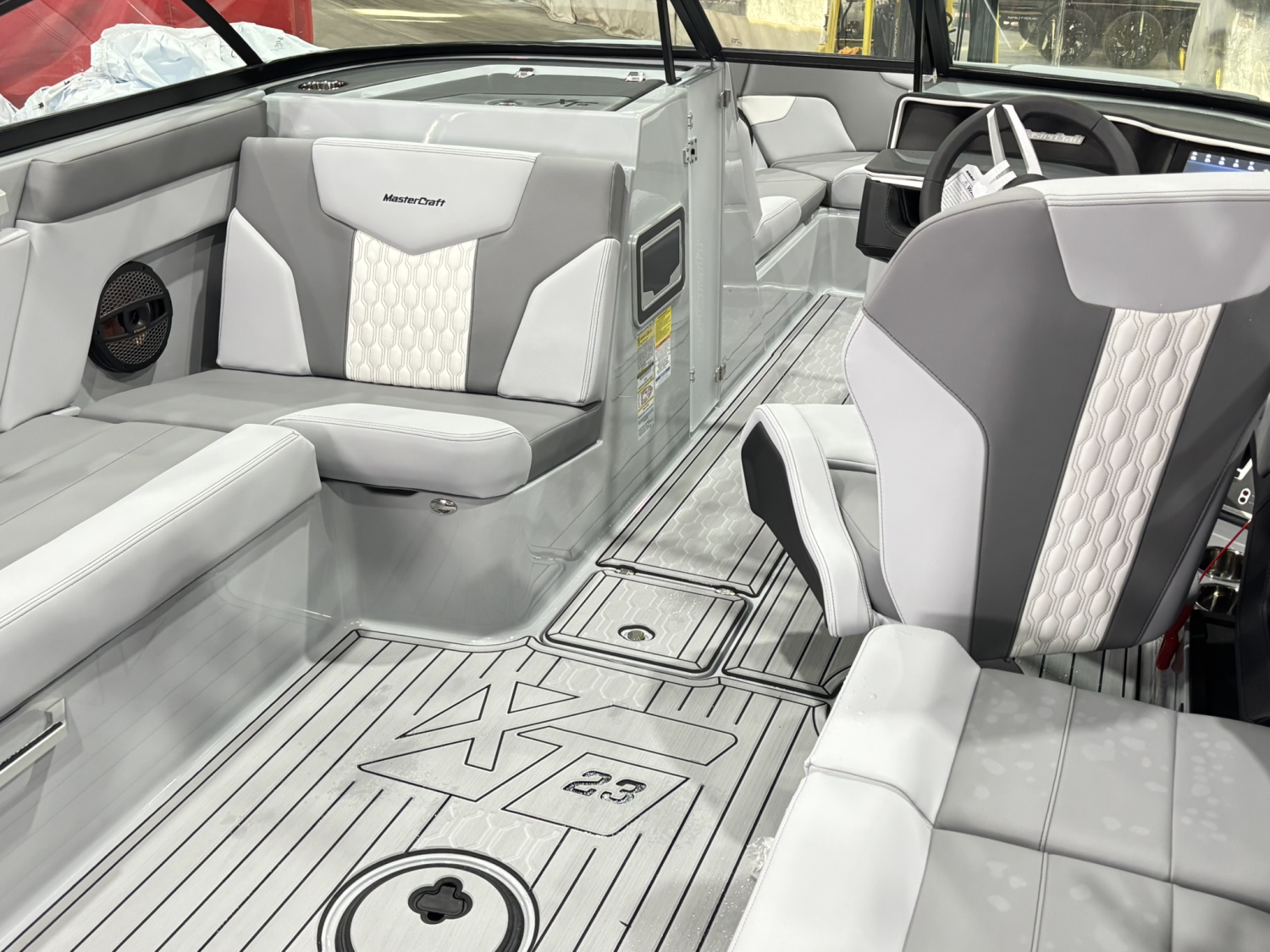 2025 MASTERCRAFT XT23