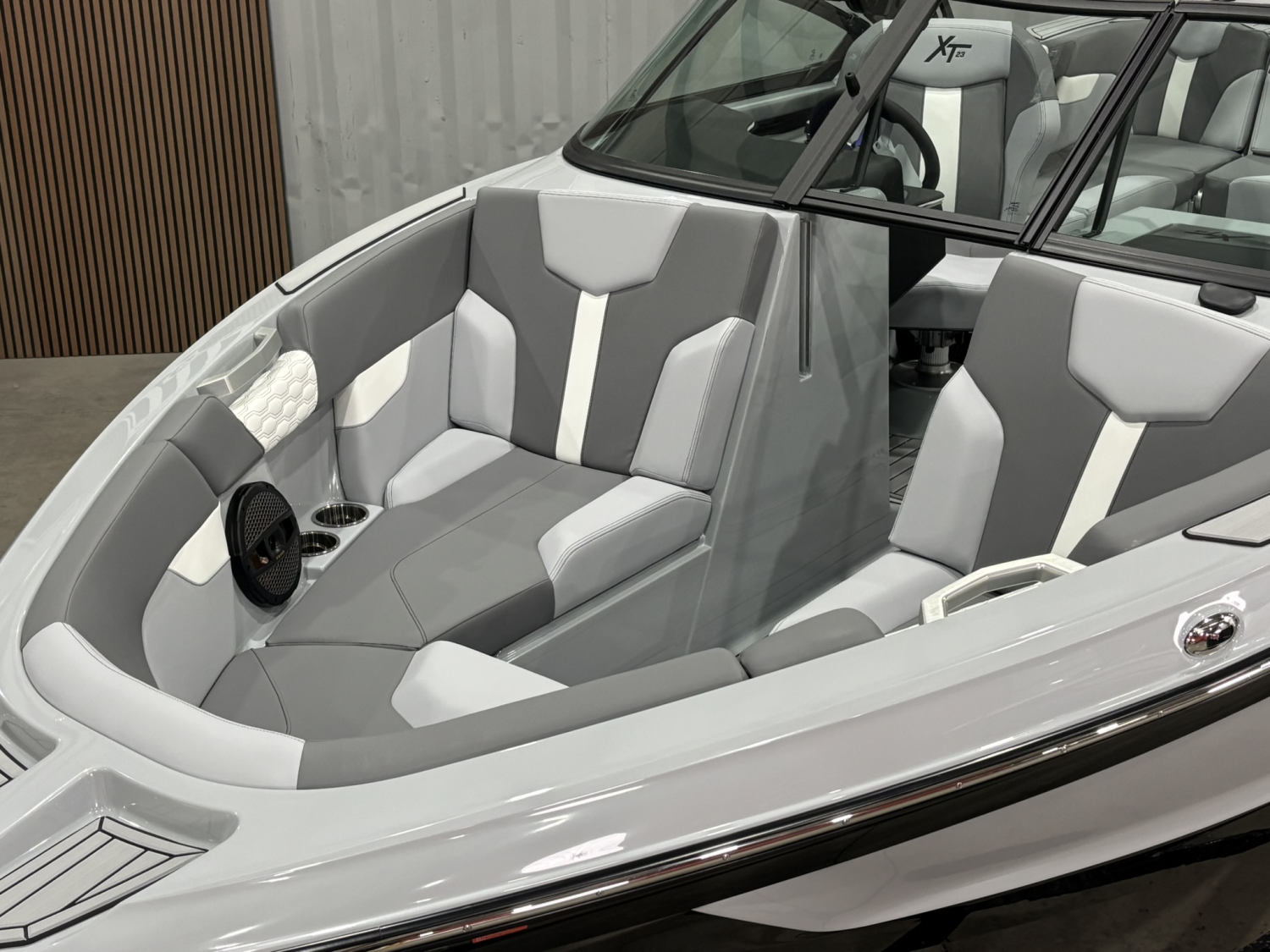 2025 MASTERCRAFT XT23