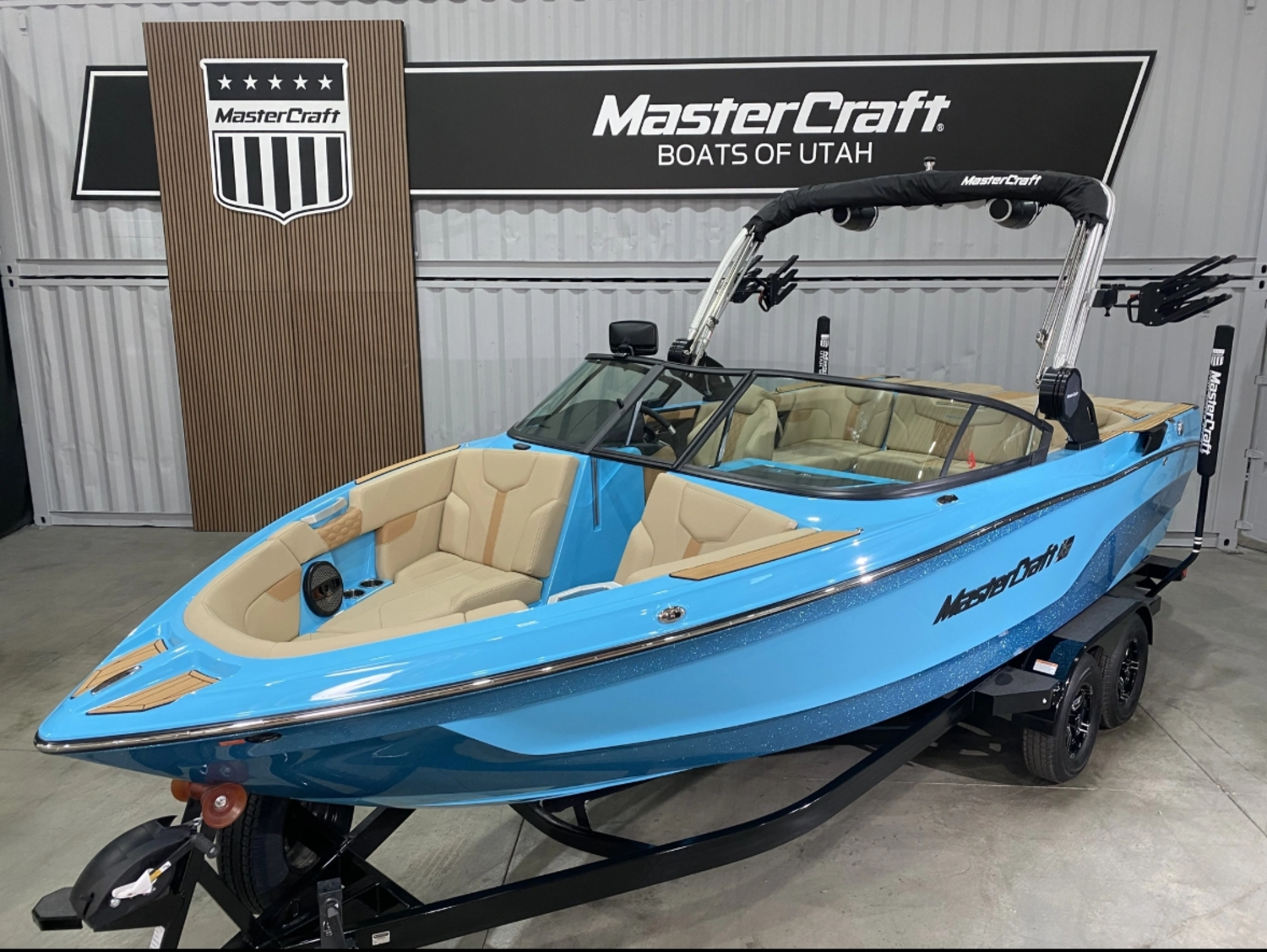 2024 MASTERCRAFT XT23