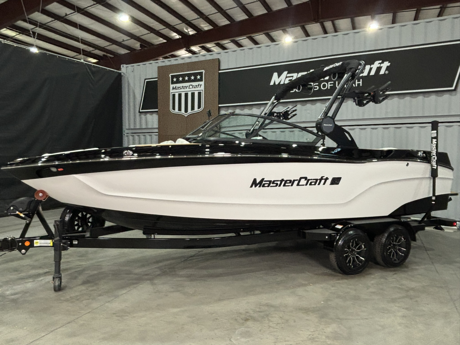 2025 MASTERCRAFT XT23