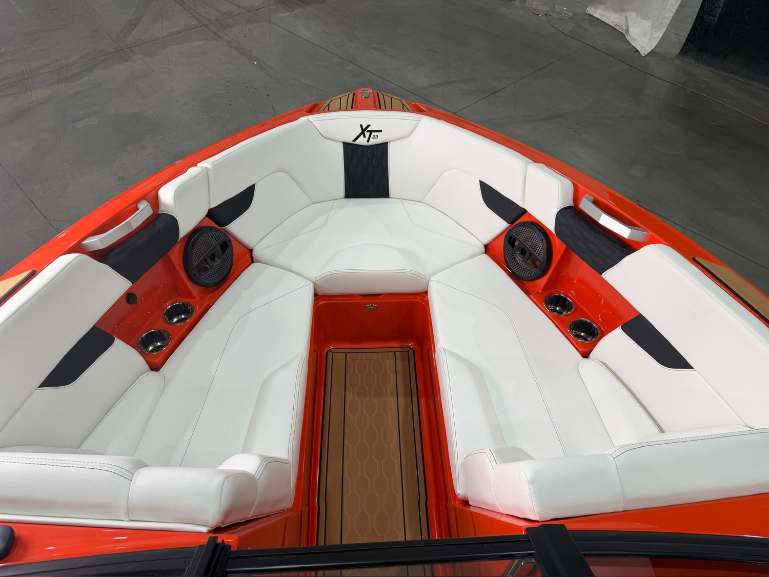 2025 MASTERCRAFT XT23
