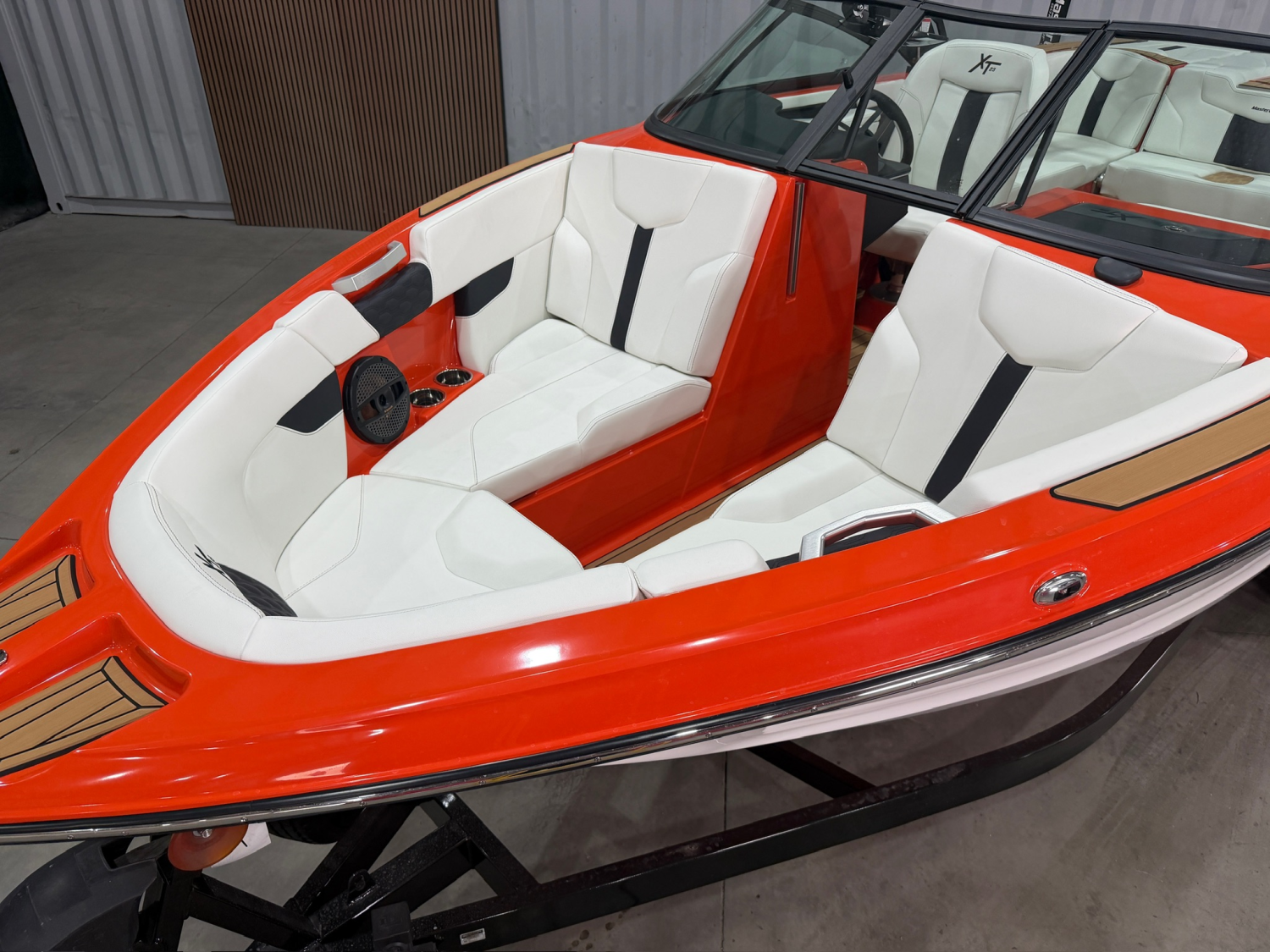 2025 MASTERCRAFT XT23
