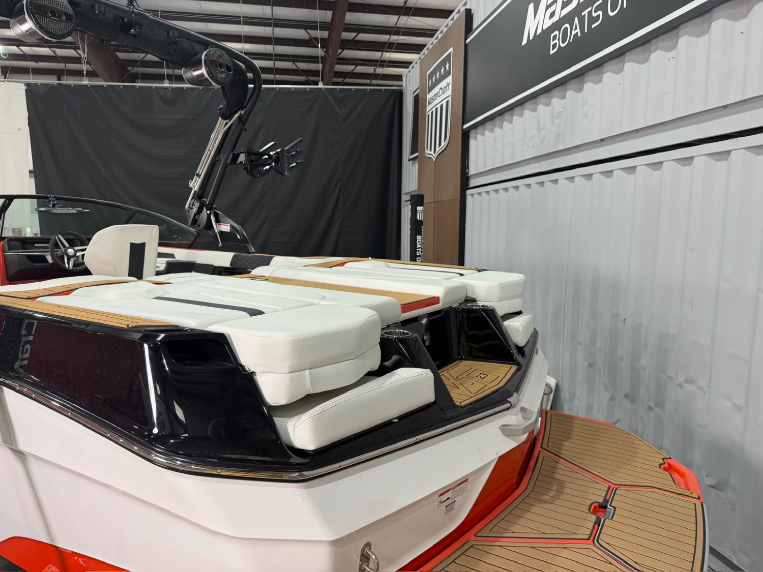 2025 MASTERCRAFT XT23