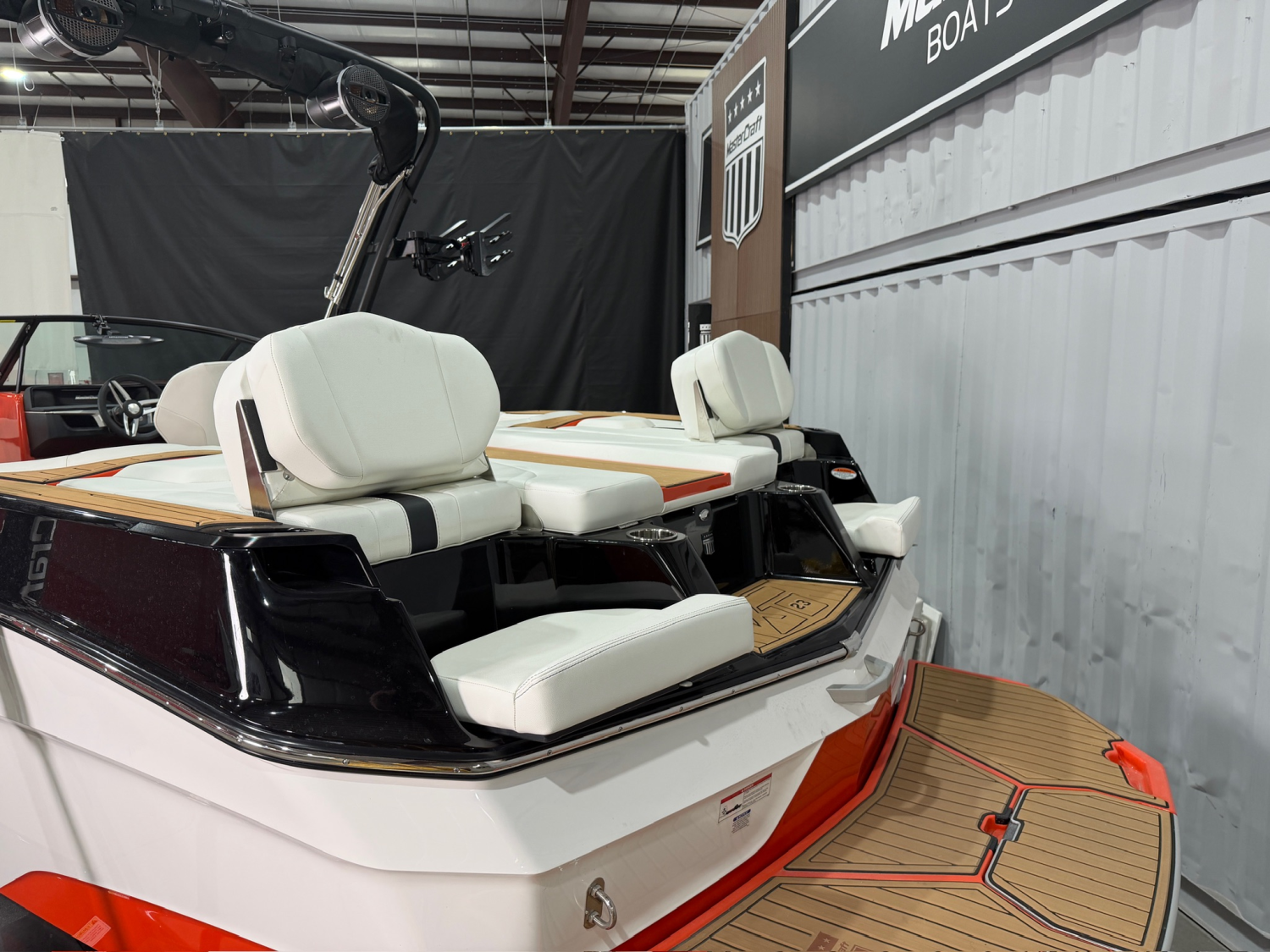 2025 MASTERCRAFT XT23