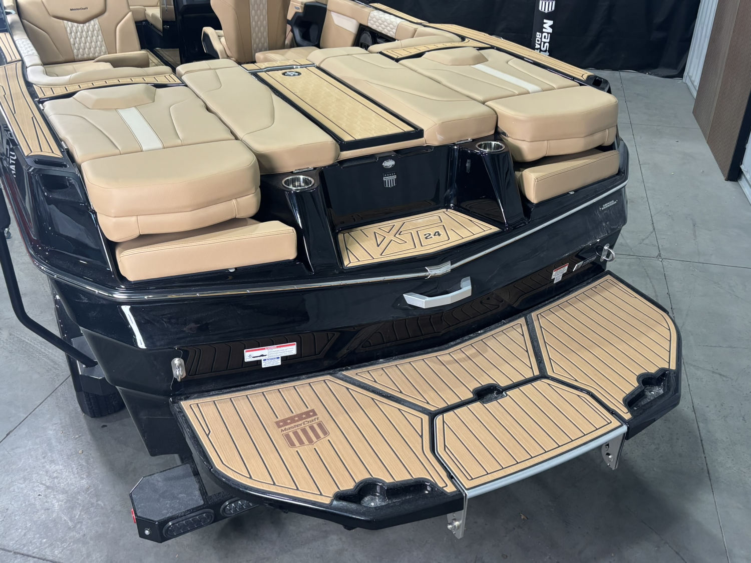 2025 MASTERCRAFT XT24