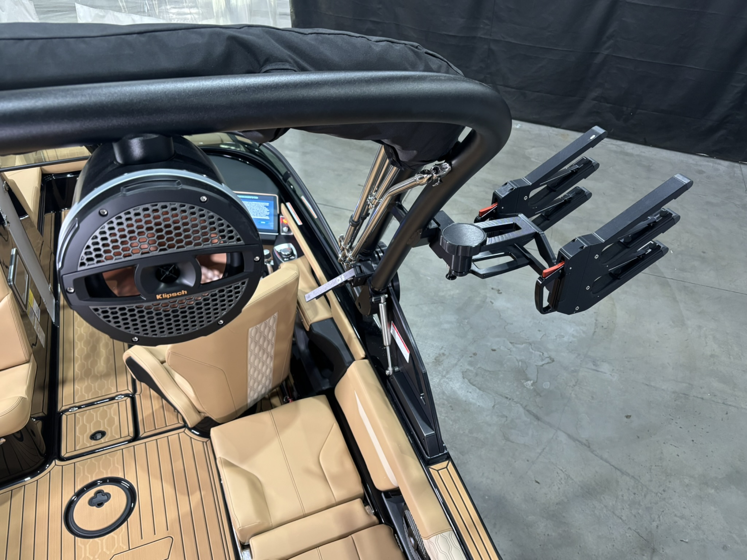 2025 MASTERCRAFT XT24