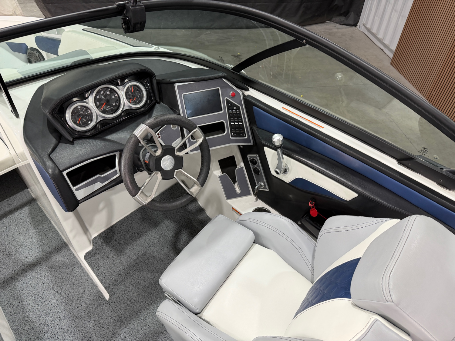 2022 MASTERCRAFT XT24