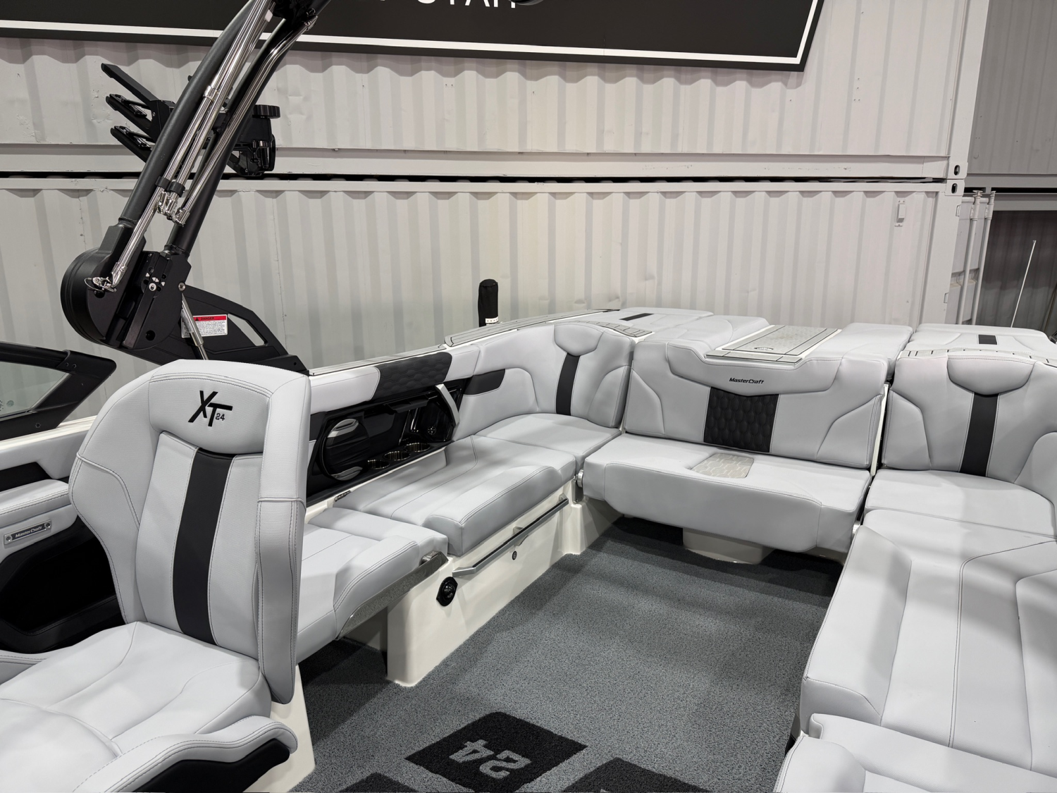 2026 MASTERCRAFT XT24