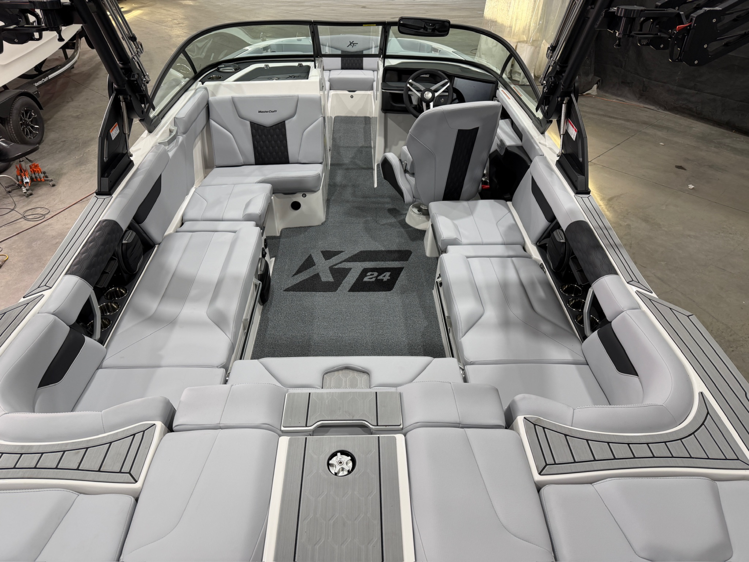 2026 MASTERCRAFT XT24