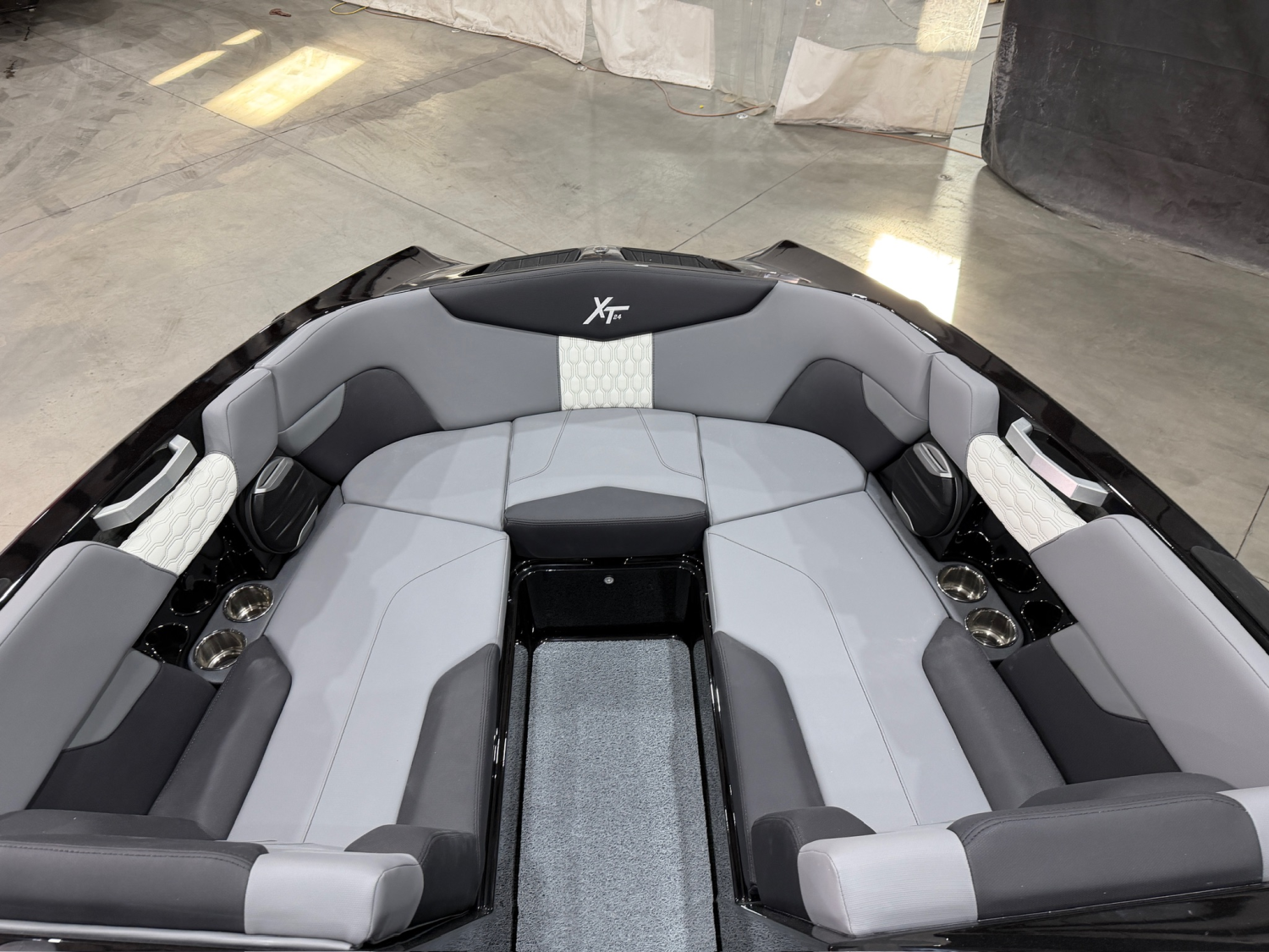 2026 MASTERCRAFT XT24