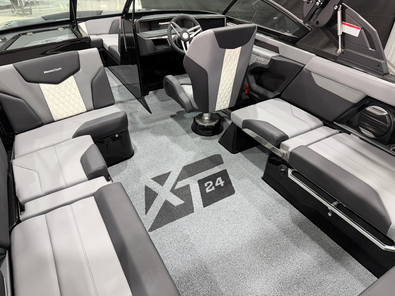 2026 MASTERCRAFT XT24