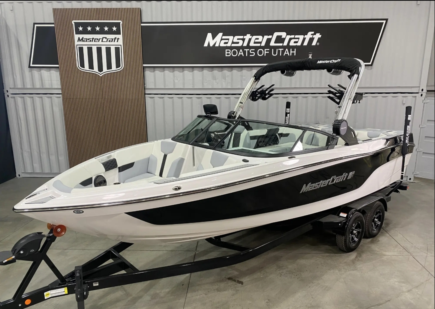 2024 MASTERCRAFT XT25