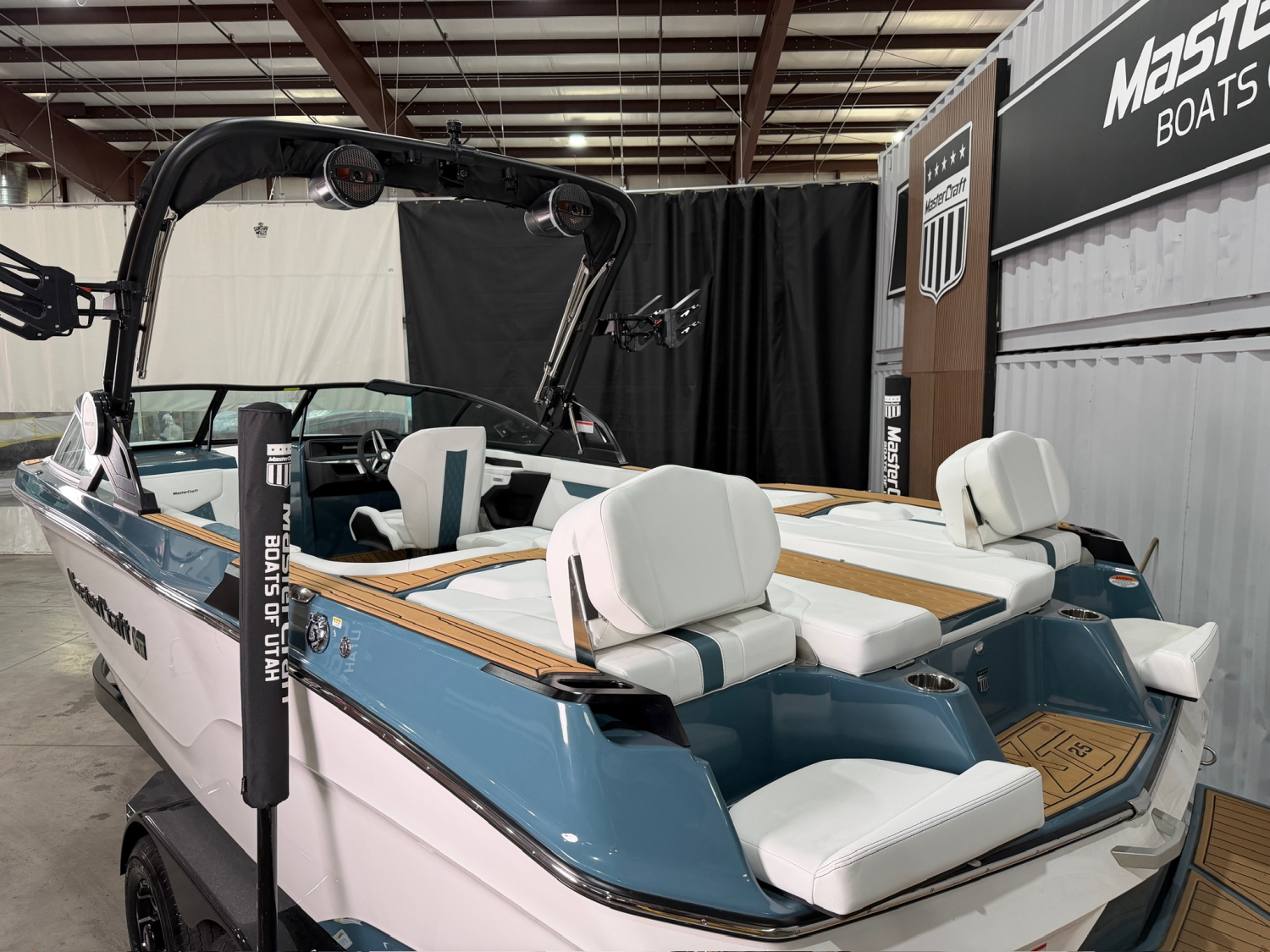 2025 MASTERCRAFT XT25