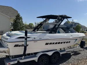 2016 Malibu Boats Wakesetter 23 LSV for sale in Longmont, Colorado