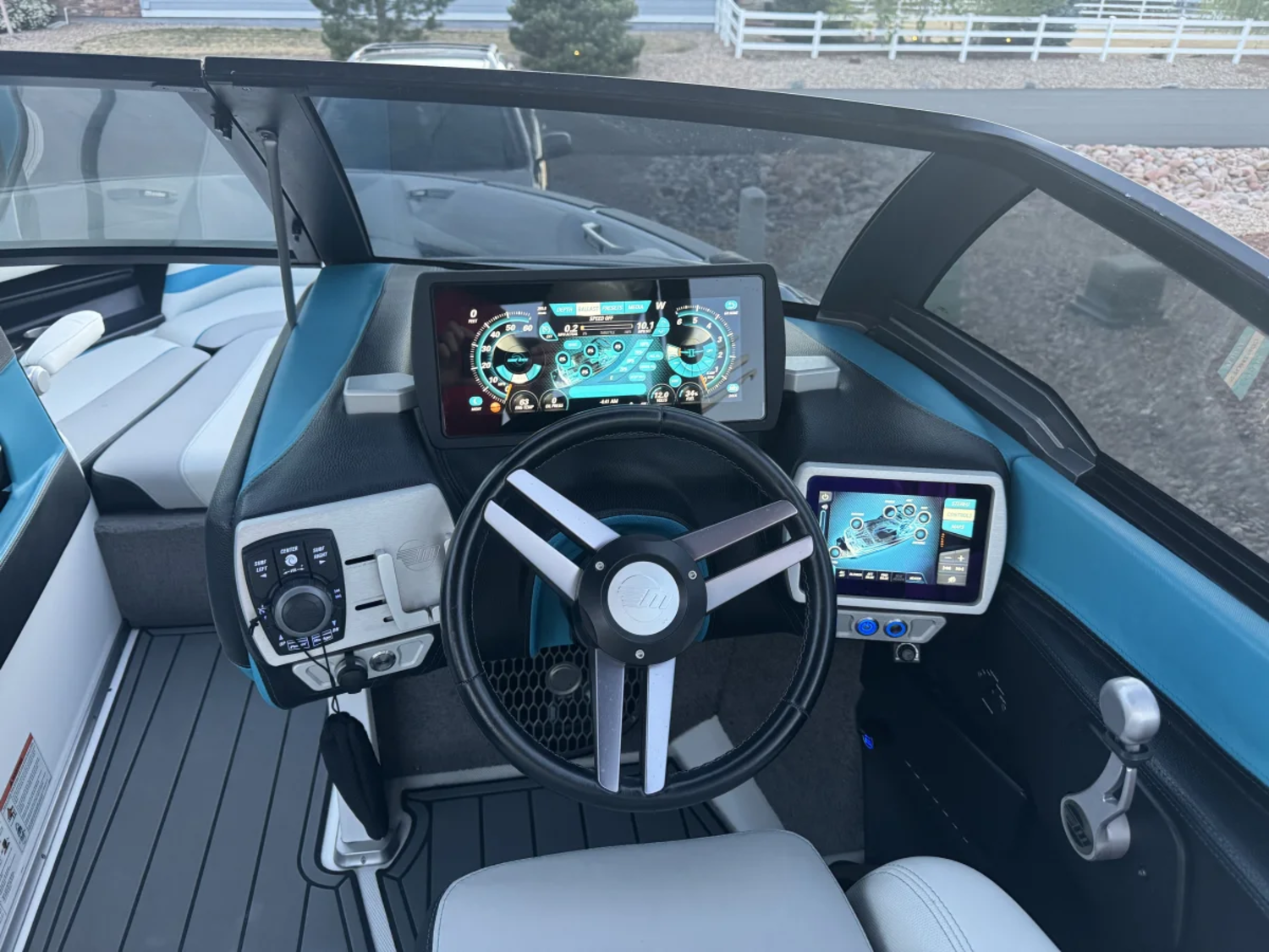 2016 Malibu Boats Wakesetter  23 LSV low hours 450 engine private seller