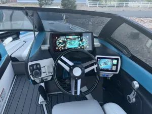 2016 Malibu Boats Wakesetter 23 LSV for sale in Longmont, Colorado