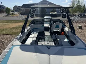 2016 Malibu Boats Wakesetter 23 LSV for sale in Longmont, Colorado