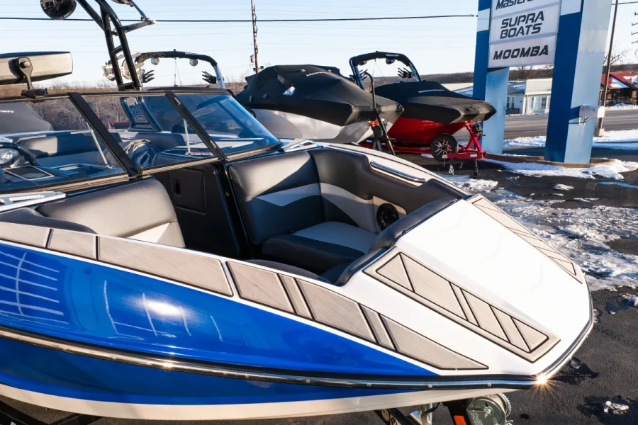 2021 Moomba Boats Mondo for sale in OSAGE BEACH, Missouri