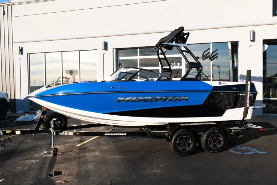 2021 Moomba Boats Mondo for sale in OSAGE BEACH, Missouri