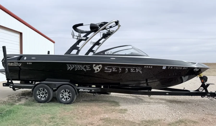 2010 Malibu Boats Wakesetter 247 LSV for sale in Plainview, Texas