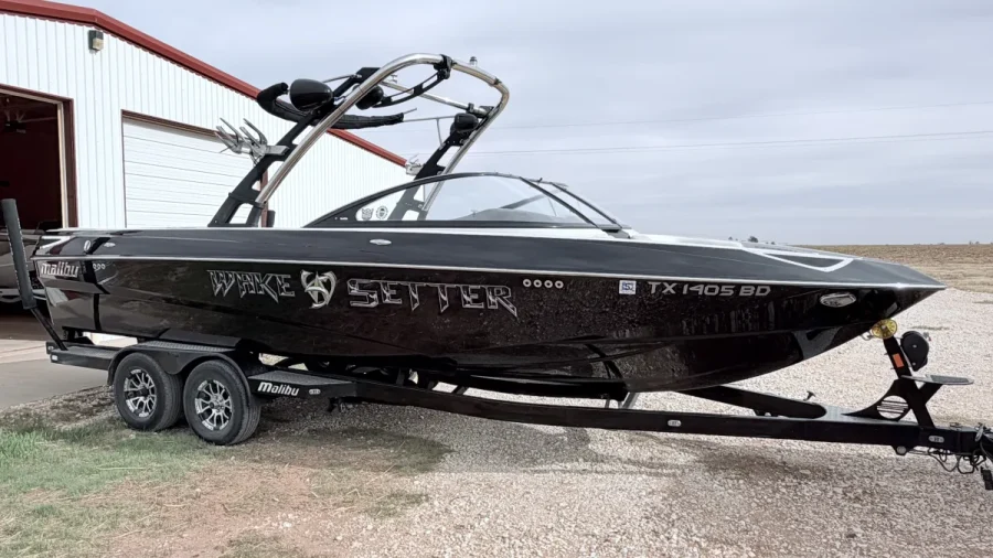 2010 Malibu Boats Wakesetter 247 LSV for sale in Plainview, Texas