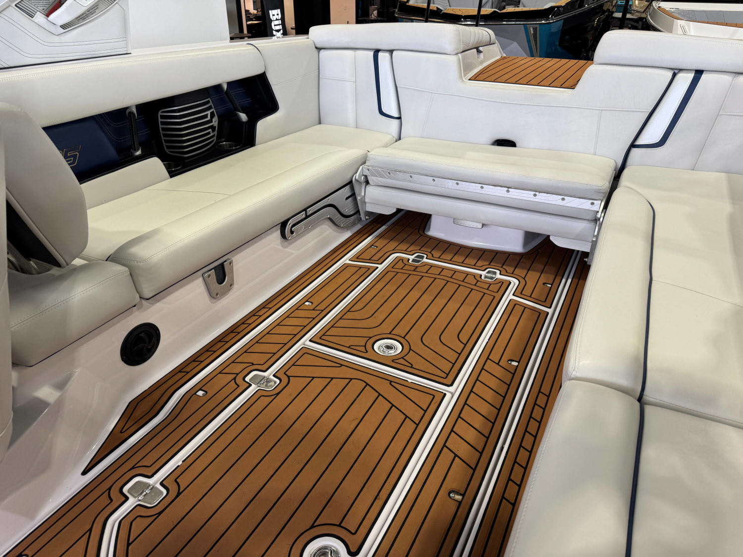 2015 Nautique Super Air Nautique G25