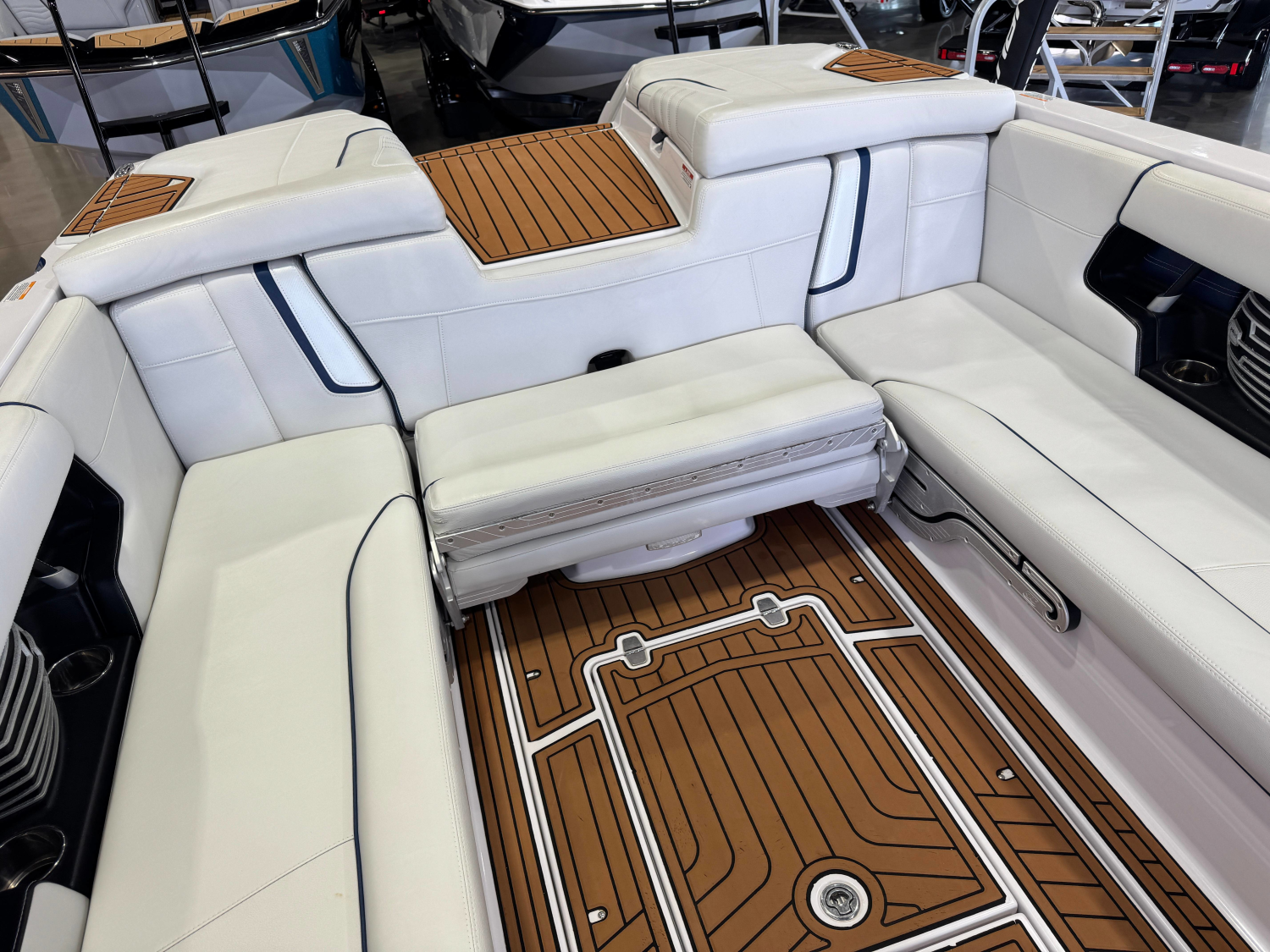 2015 Nautique Super Air Nautique G25