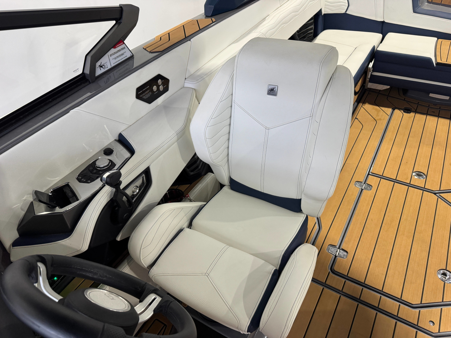 2025 Nautique Super Air Nautique G25