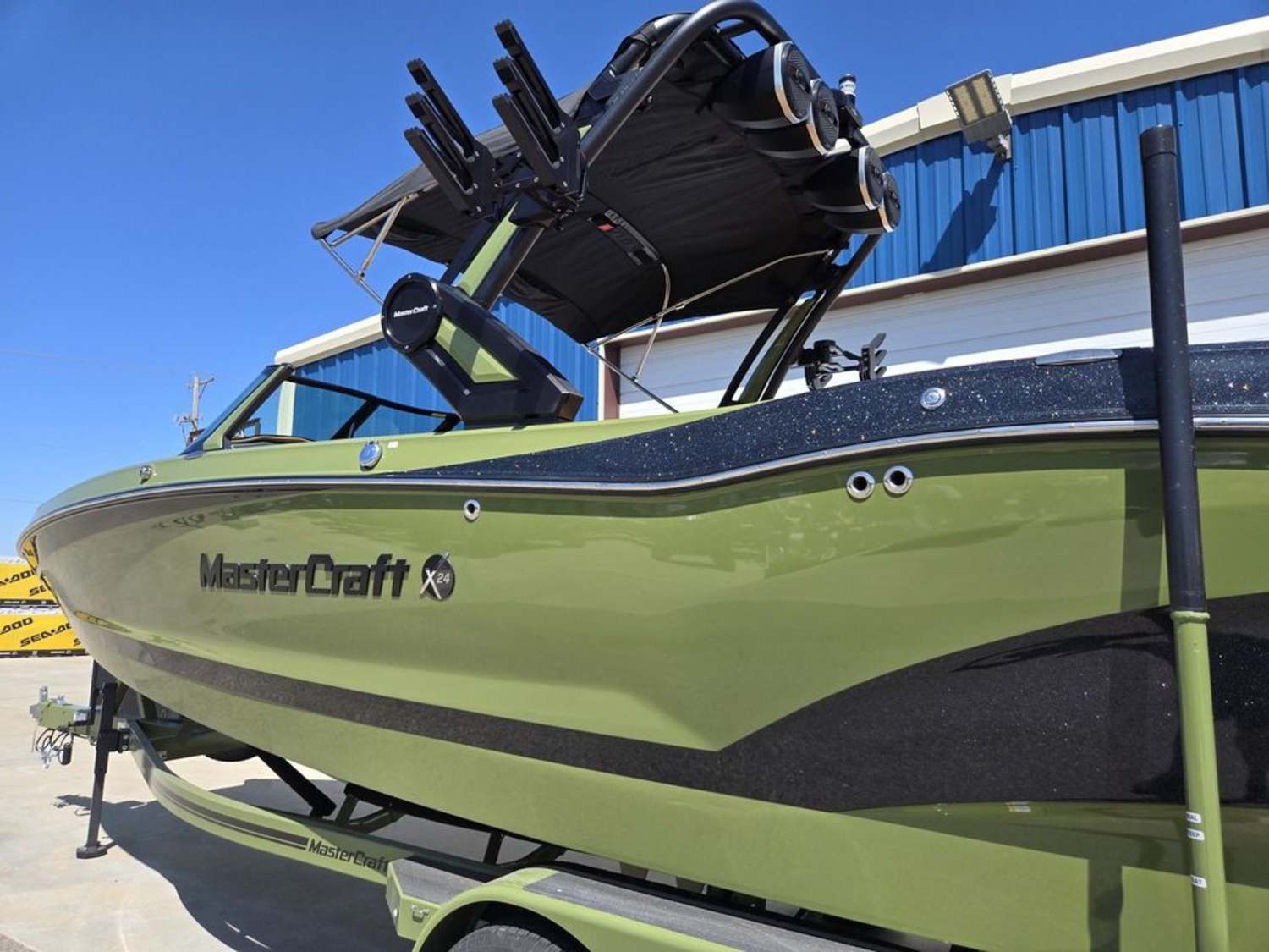 2025 Mastercraft X24