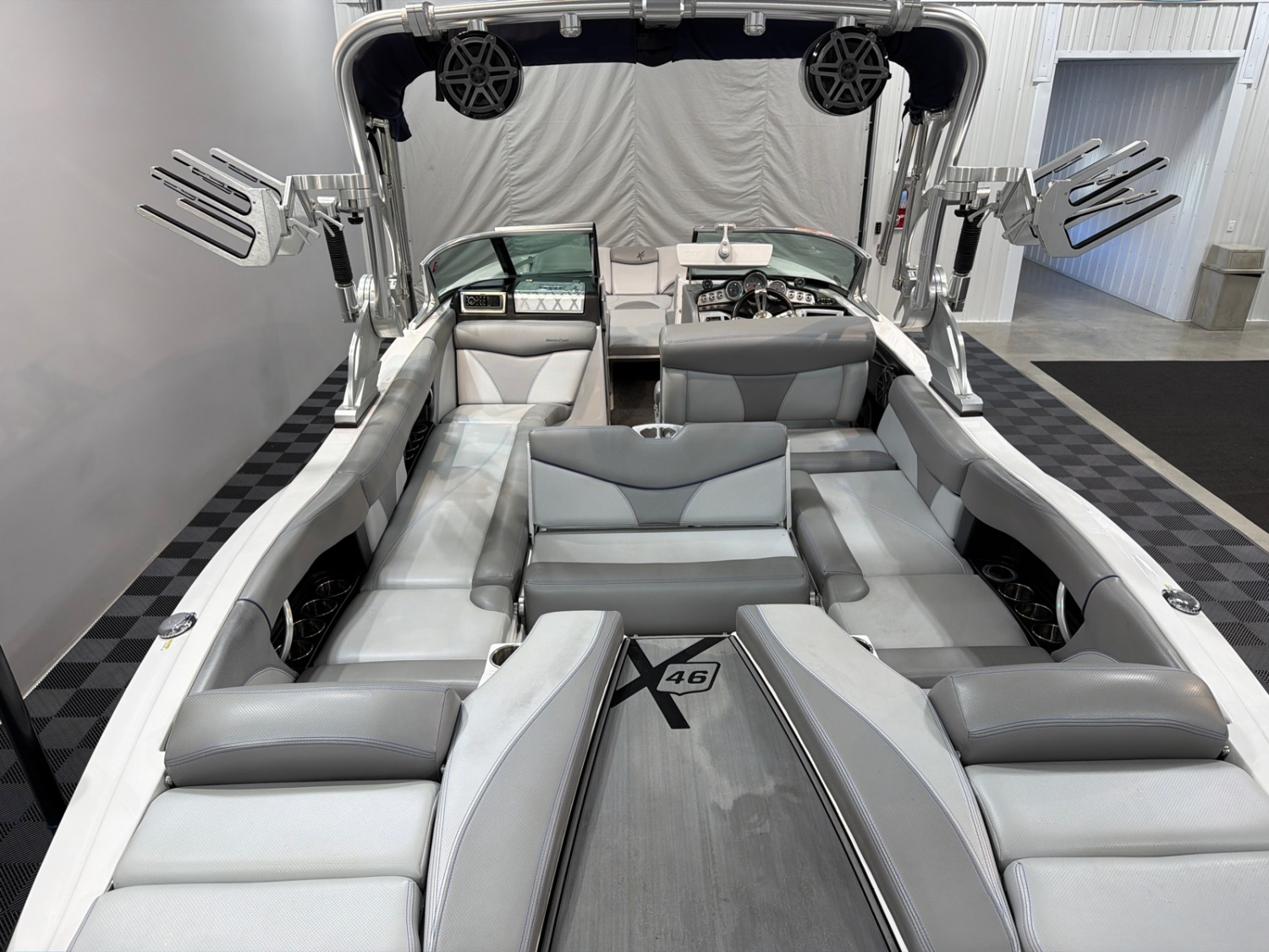 2016 MasterCraft X46