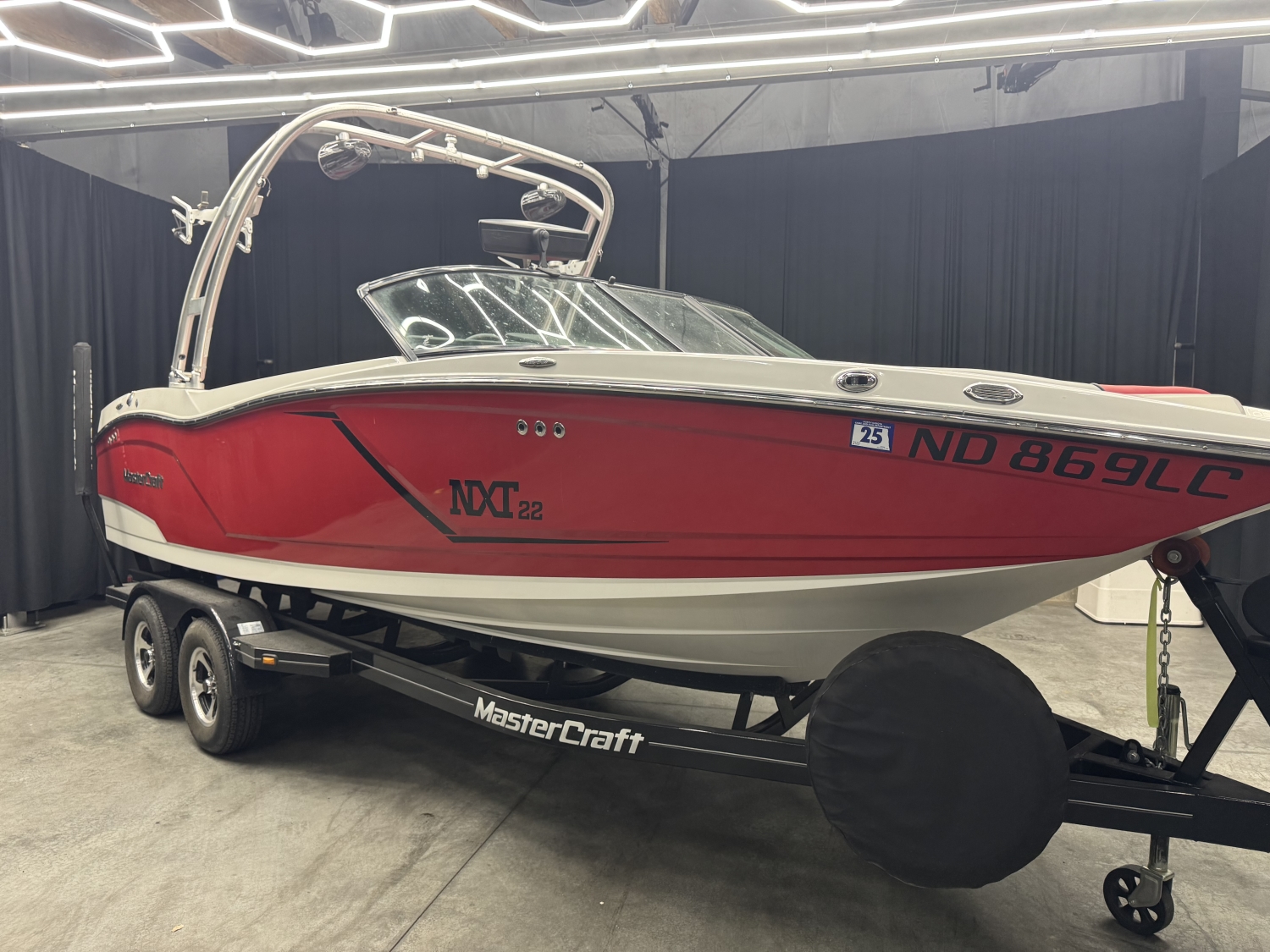 2016 MasterCraft NXT22