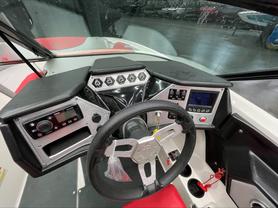 2016-mastercraft-nxt22-130036-image14
