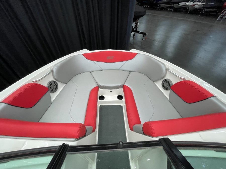 2016-mastercraft-nxt22-130036-image16