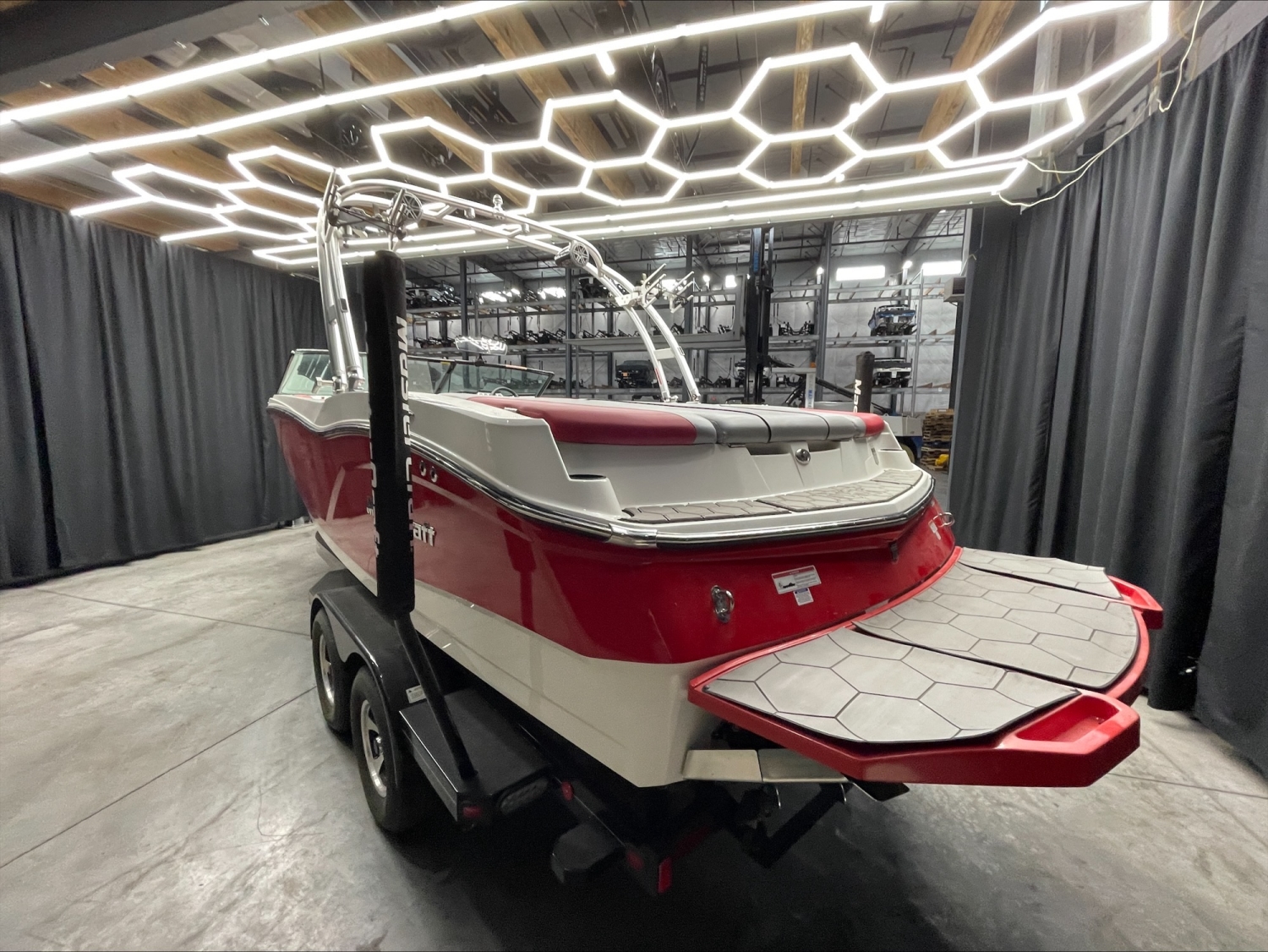 2016 MasterCraft NXT22