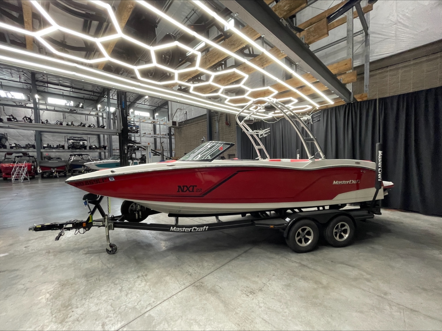 2016 MasterCraft NXT22