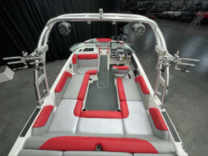 2016-mastercraft-nxt22-130036-image7