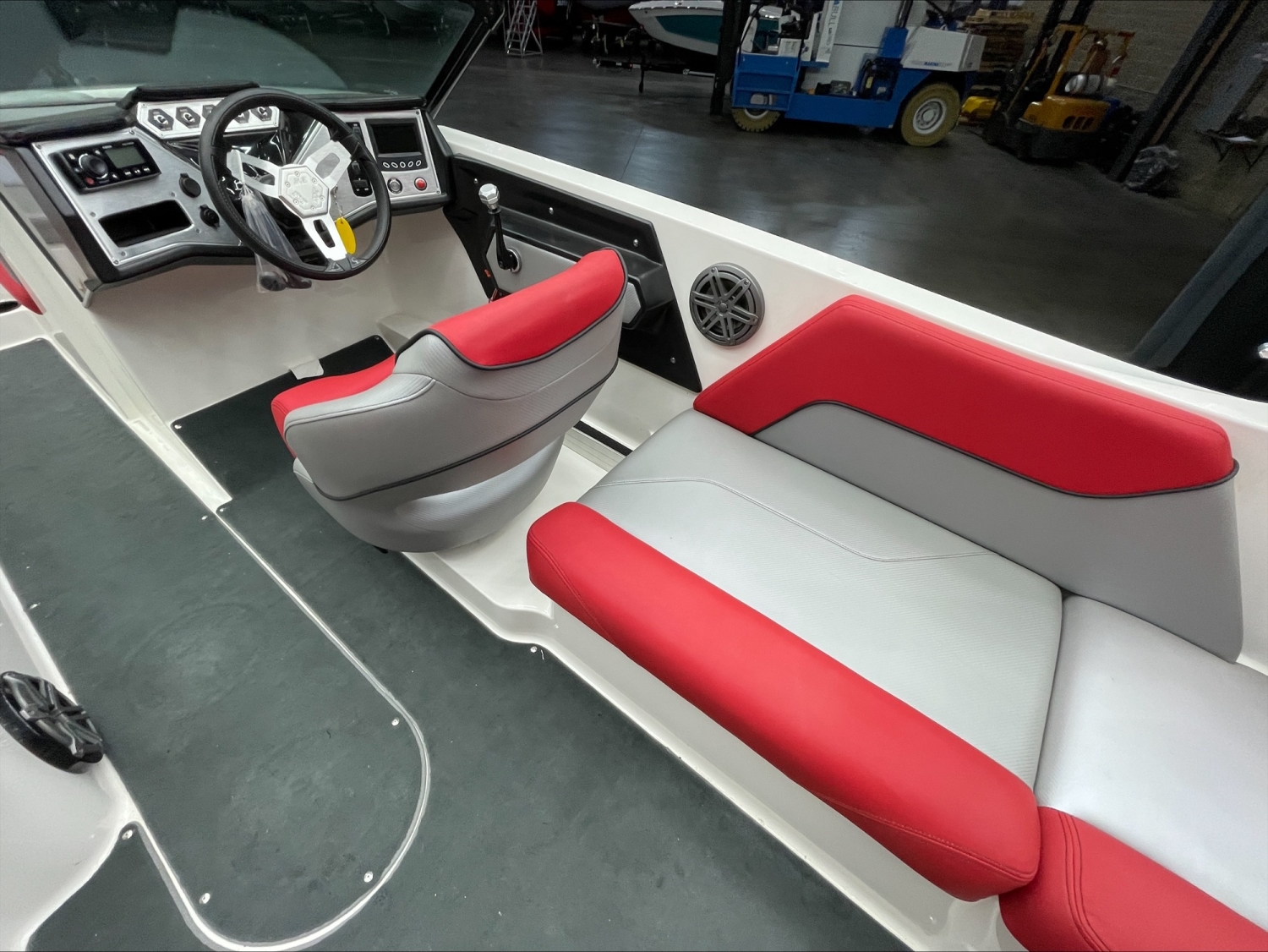 2016 MasterCraft NXT22