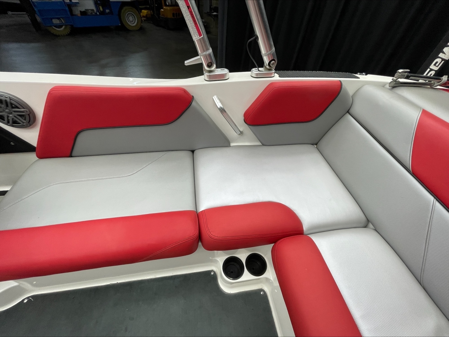 2016 MasterCraft NXT22