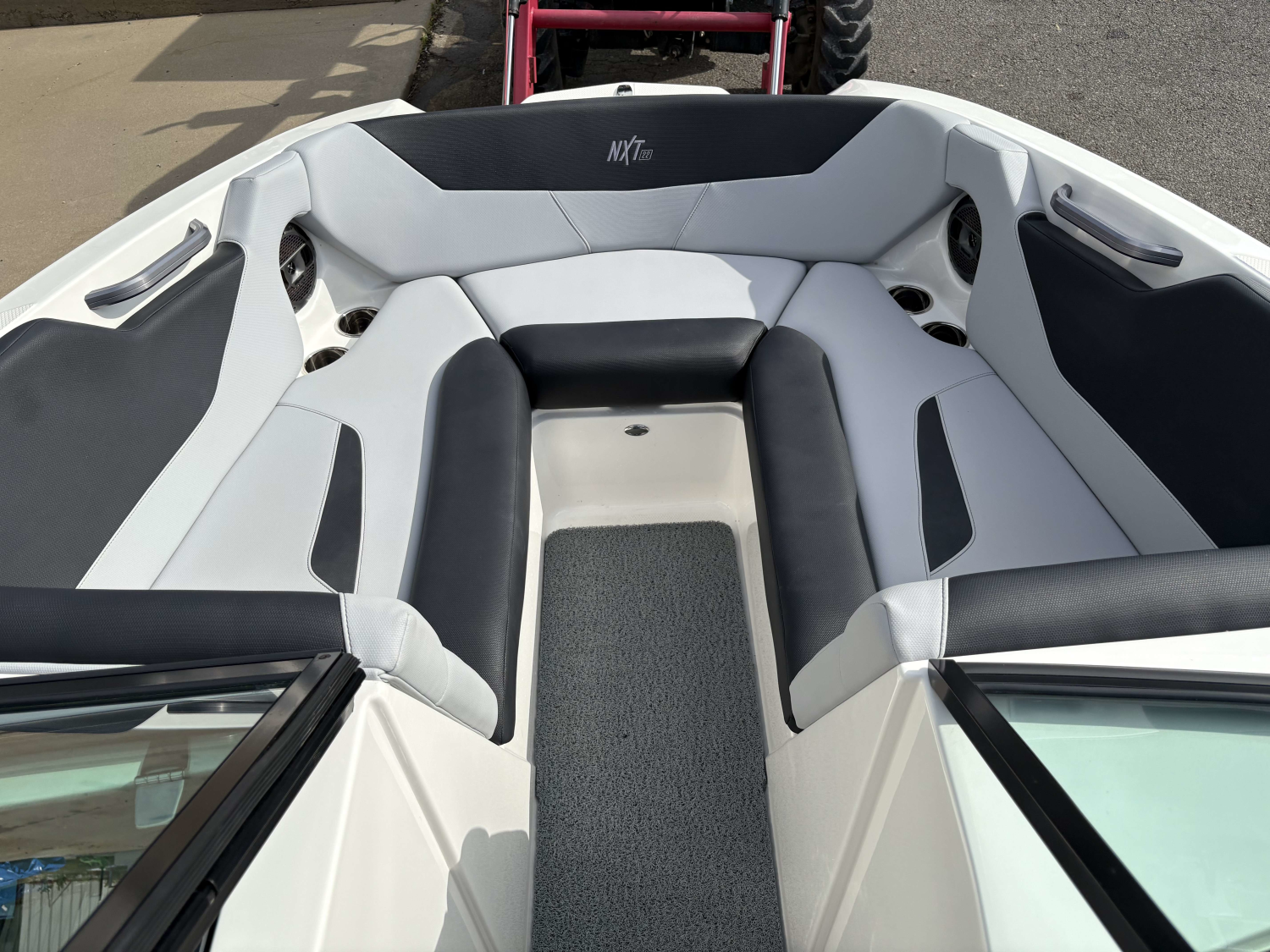 2022 MasterCraft NXT22