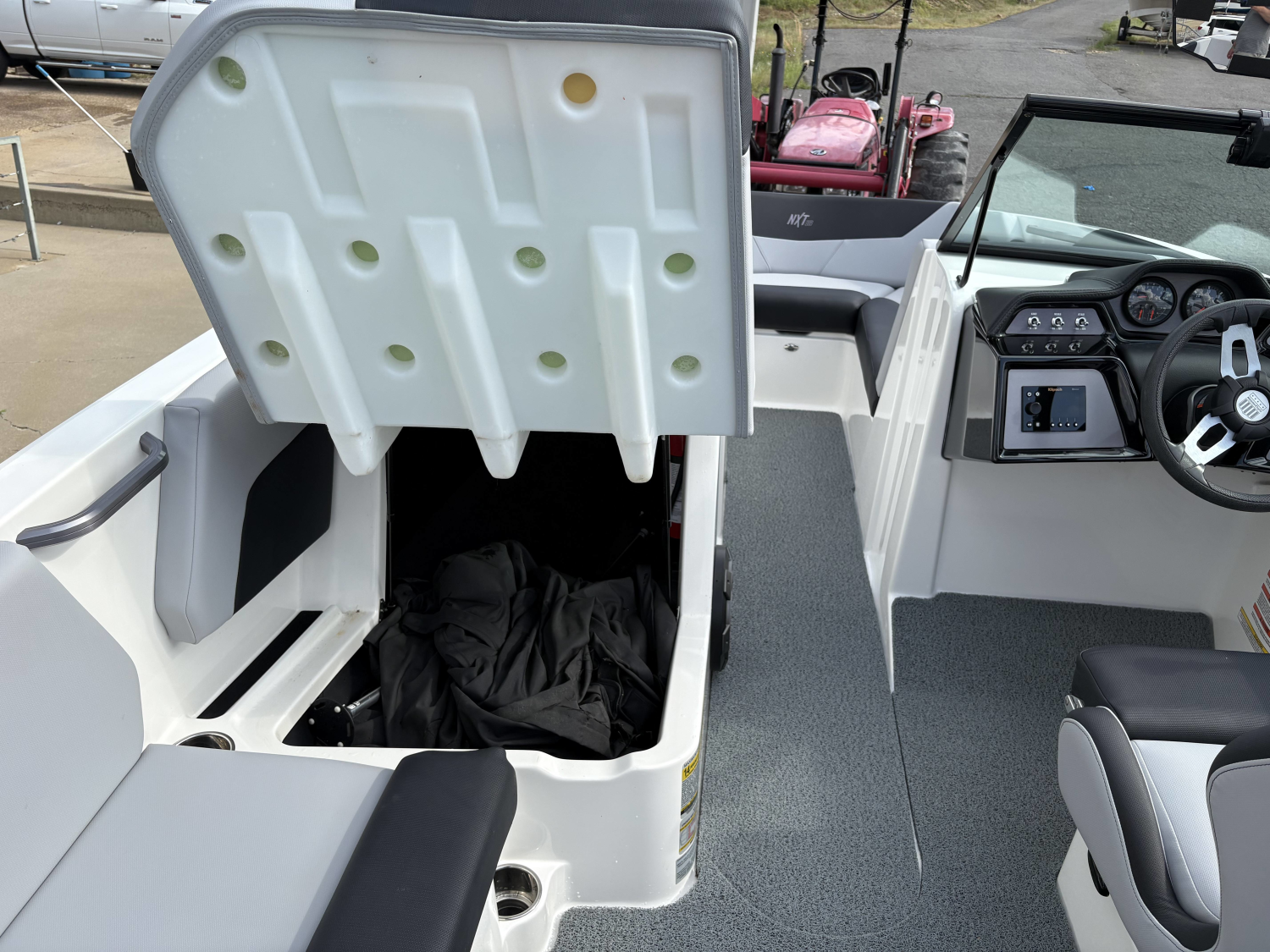 2022 MasterCraft NXT22