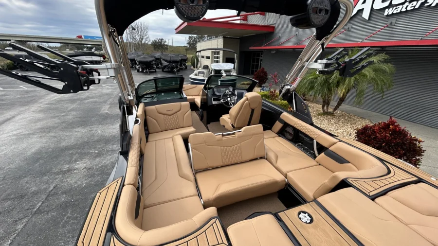 2023 Mastercraft Boats XT22 for sale in Clermont, Florida