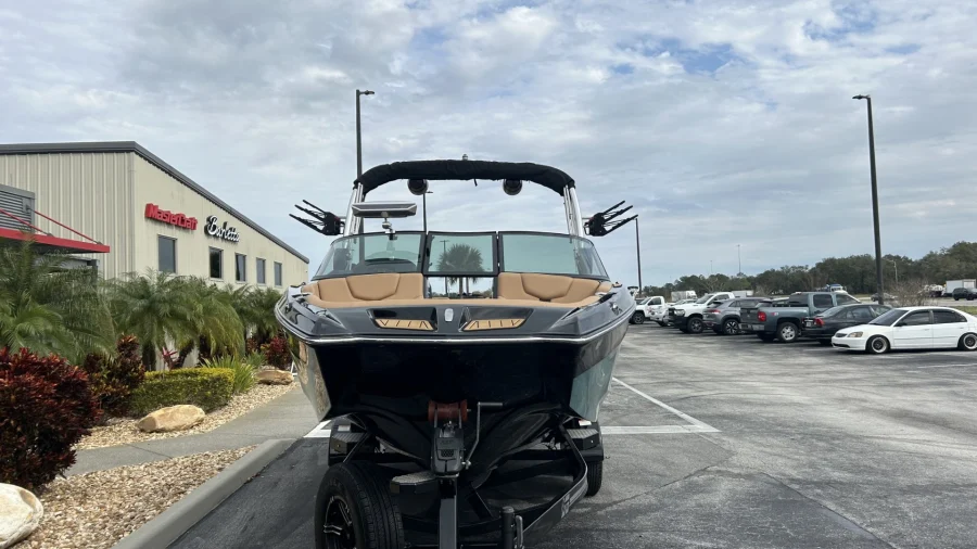 2023 Mastercraft Boats XT22 for sale in Clermont, Florida