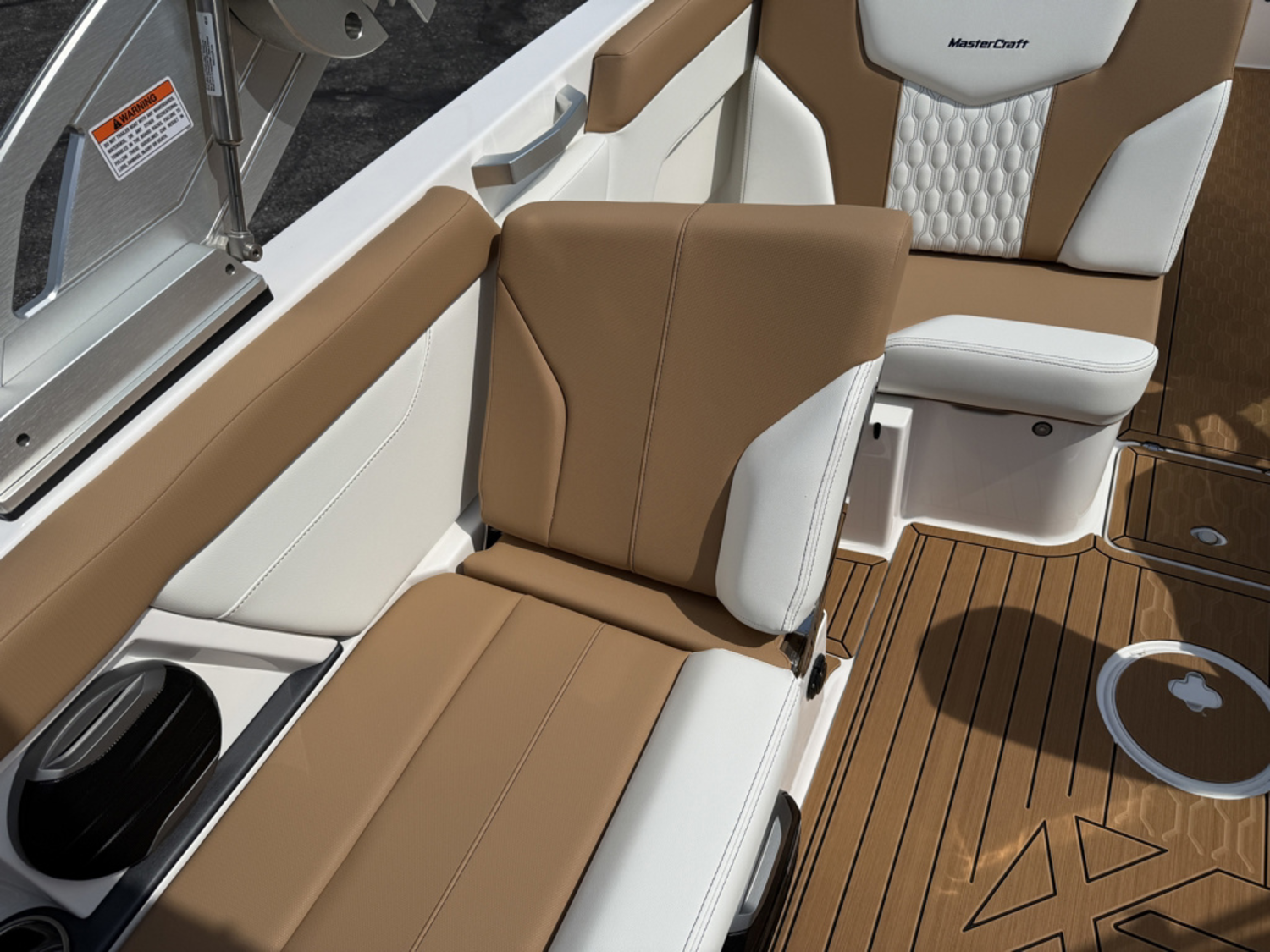2026 Mastercraft XT24