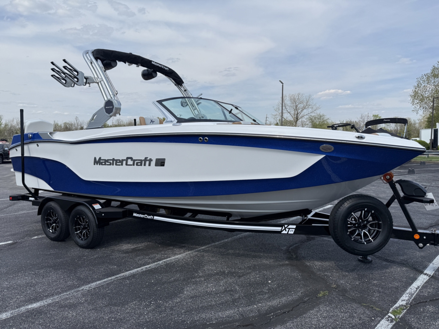 2026 Mastercraft XT24