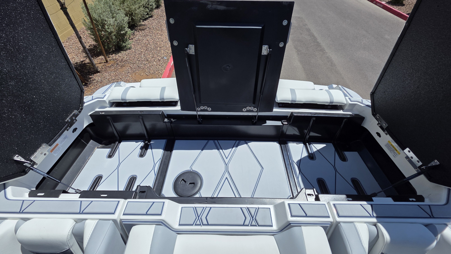 2026 Malibu Boats M230