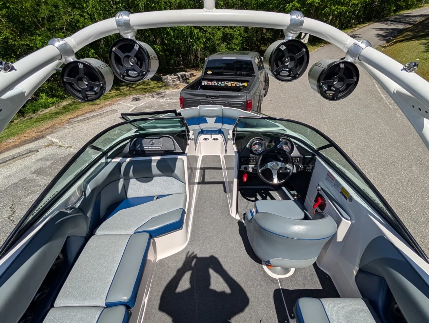 2015 Moomba Boats Mondo