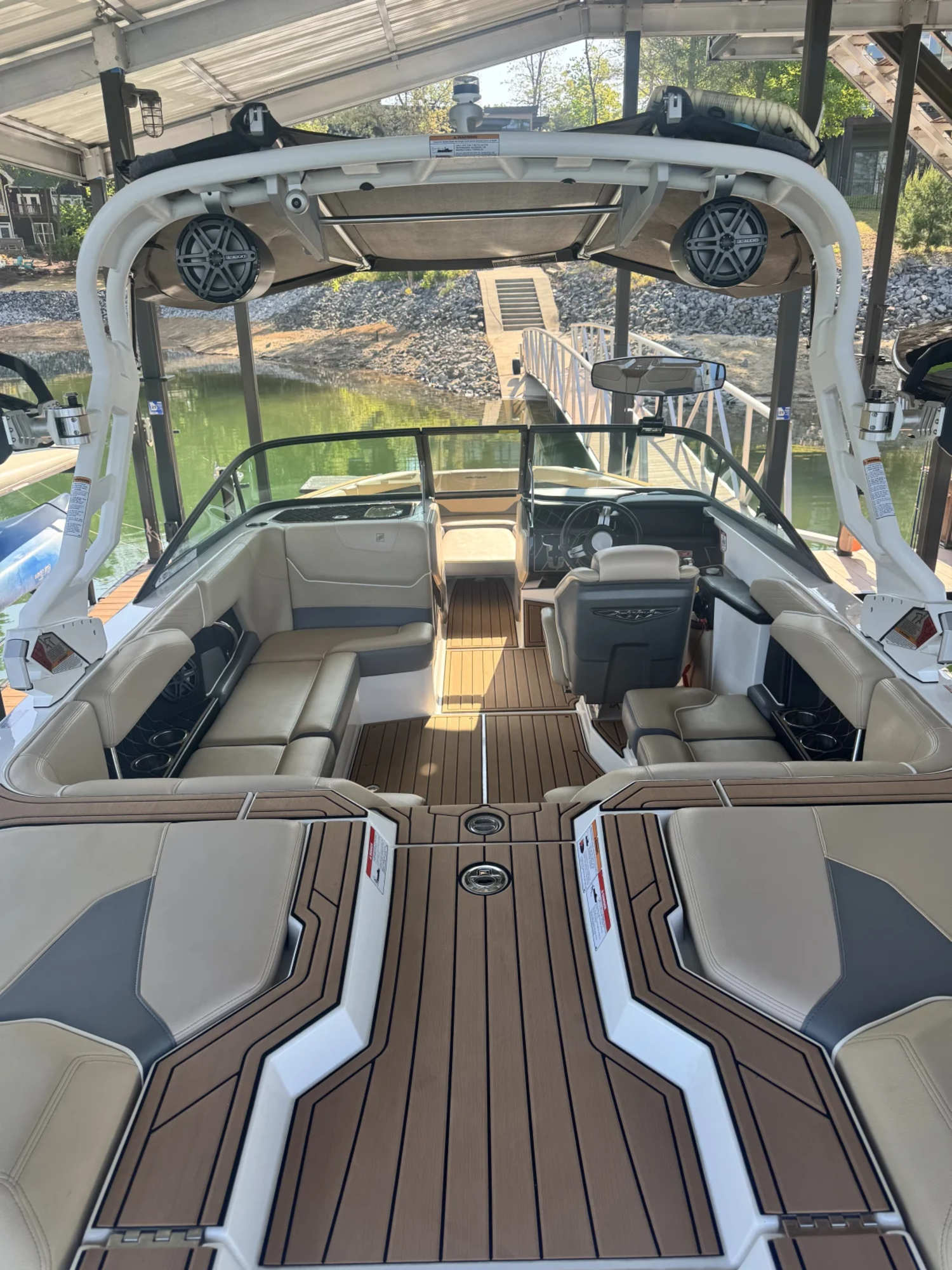 2019 Super Air Nautique GS20 - Immaculate Condition - One Owner - Fully Optioned
