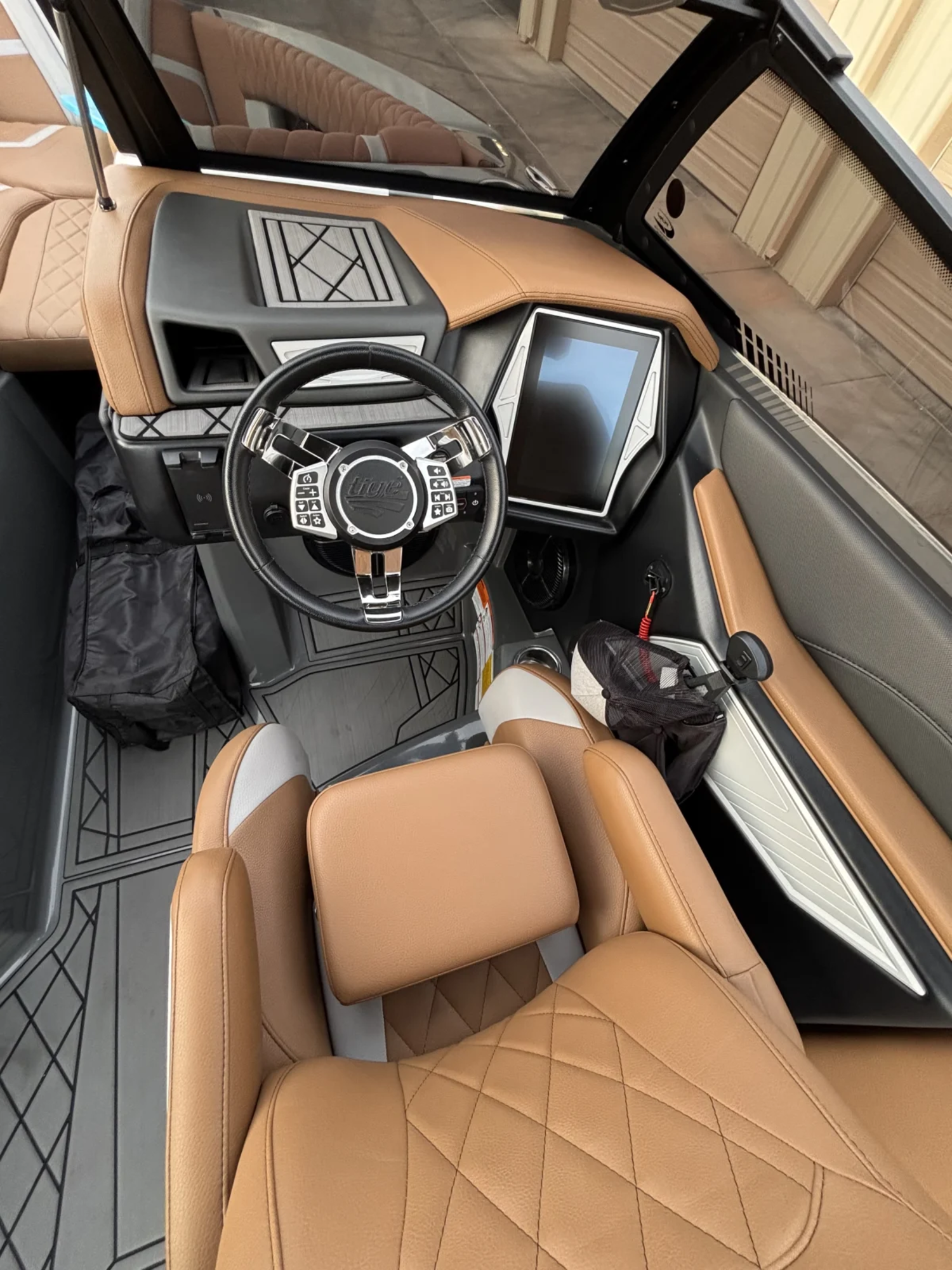  FOR SALE: 2022 Tige 25ZX  FULLY LOADED 